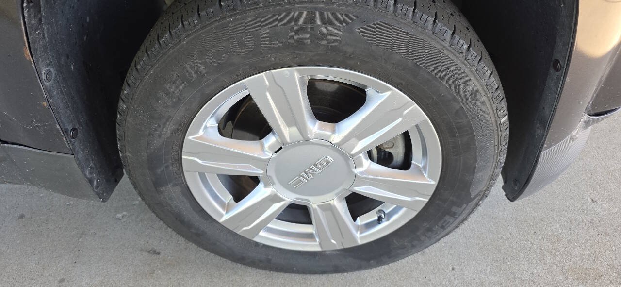 Used 2015 GMC Terrain SLE FWD image 24