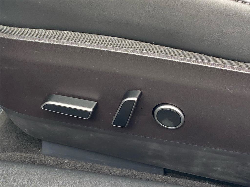 Used 2023 Tesla Model 3 Standard Range RWD image 11