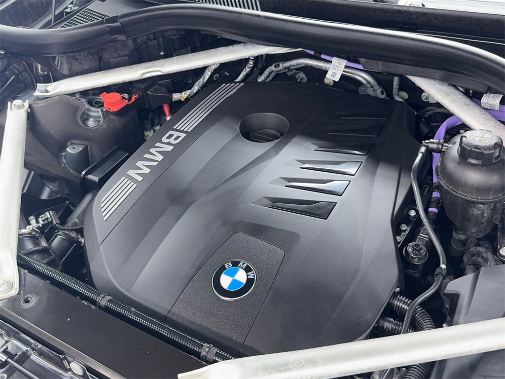 Used 2024 BMW X7 xDrive40i image 59