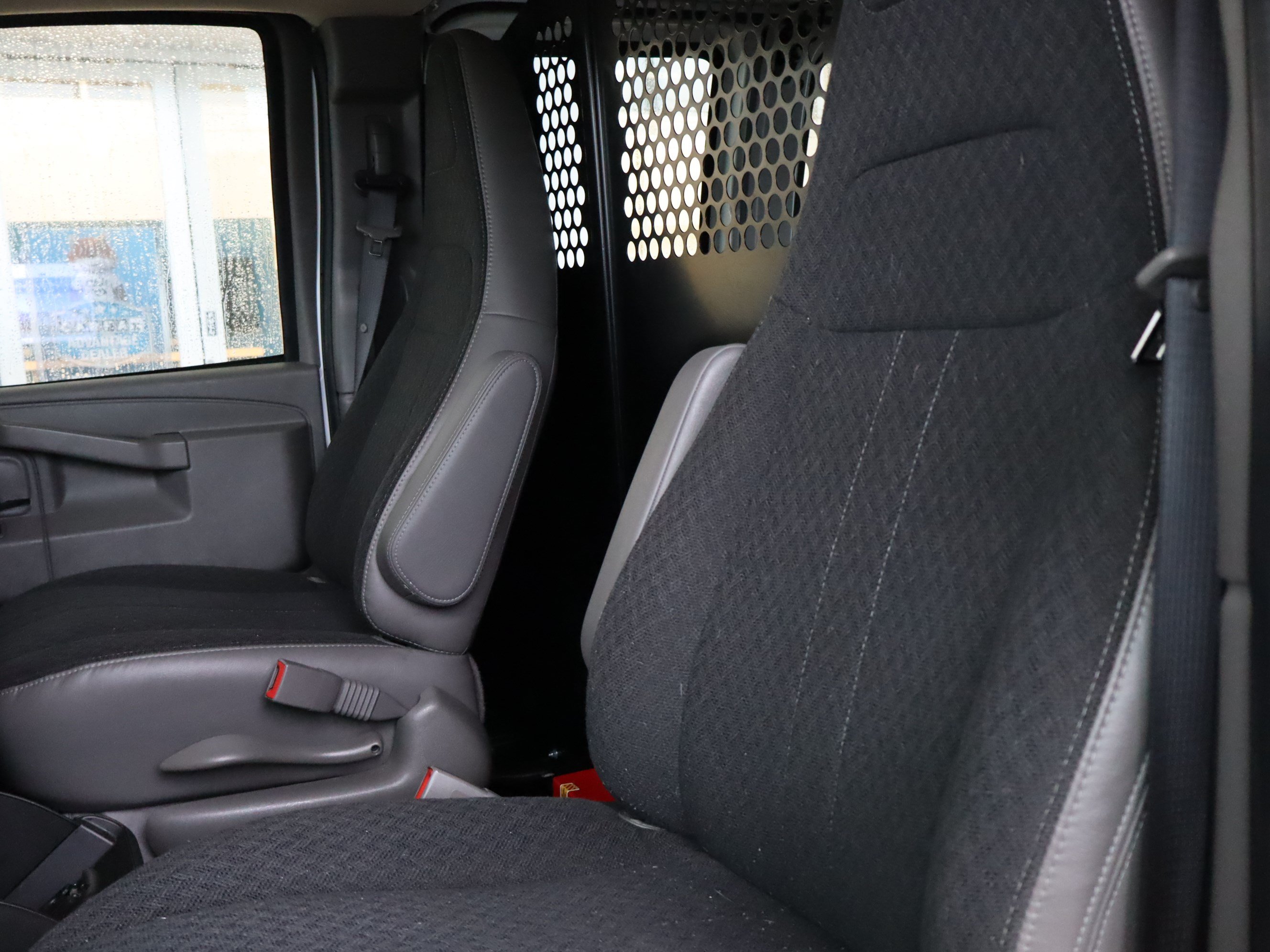 Used 2025 GMC Savana 2500 w/ Driver Convenience Package RWD image 17