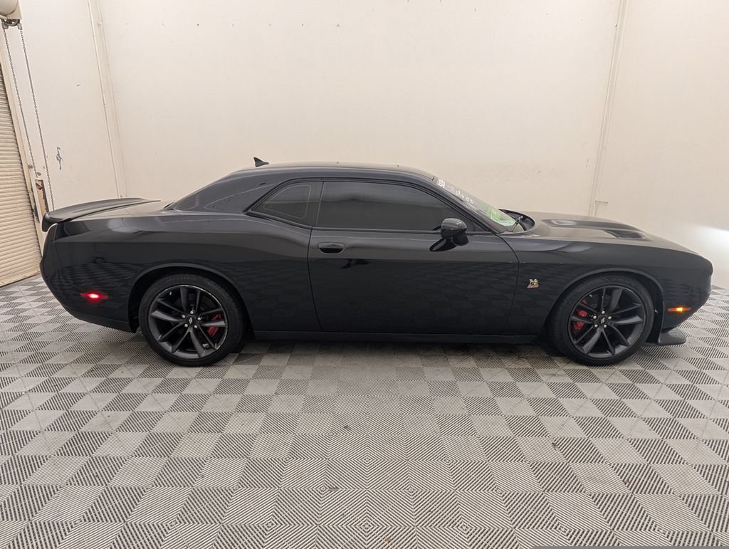 Used 2019 Dodge Challenger R/T Scat Pack w/ Plus Package RWD video 2