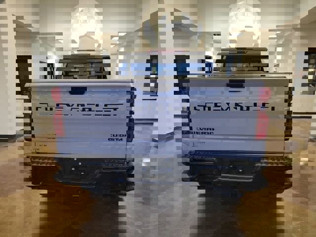 New 2026 Chevrolet Silverado 1500 Custom Trail Boss w/ Dark Appearance Package image 24