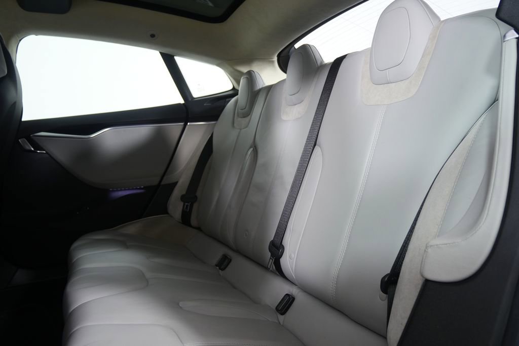 Used 2013 Tesla Model S Performance image 15