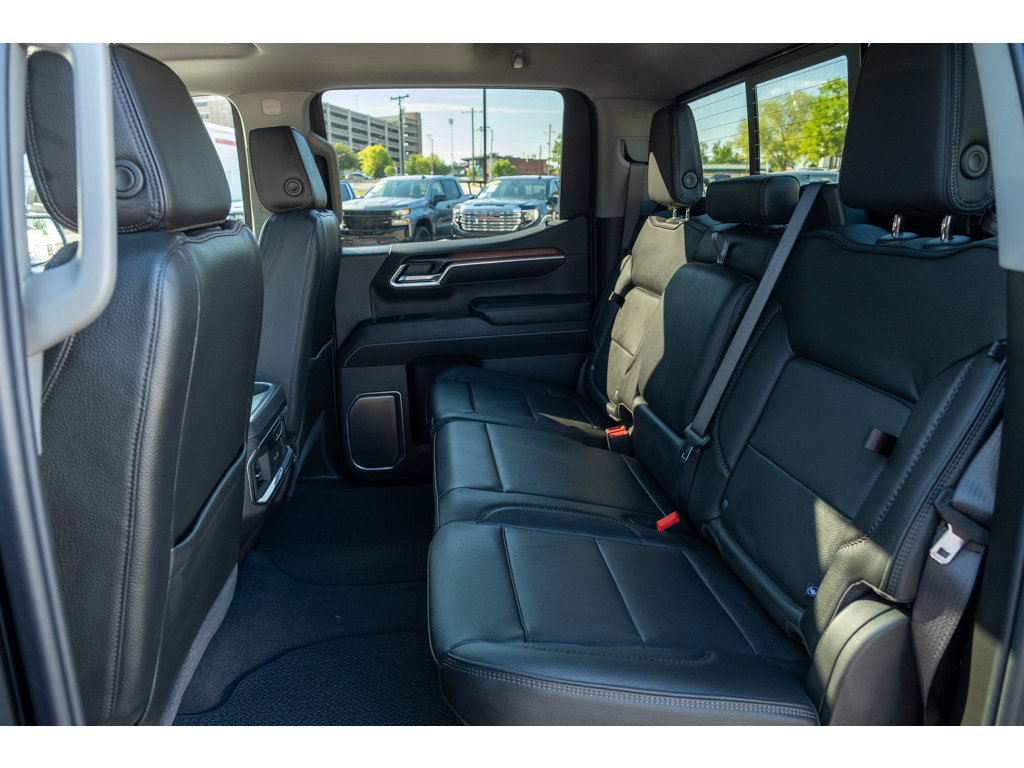 New 2026 GMC Sierra 1500 Denali AWD/4WD image 13