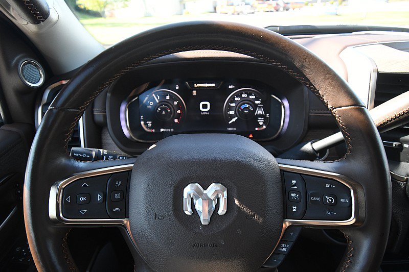 Used 2025 RAM 3500 Longhorn AWD/4WD image 18