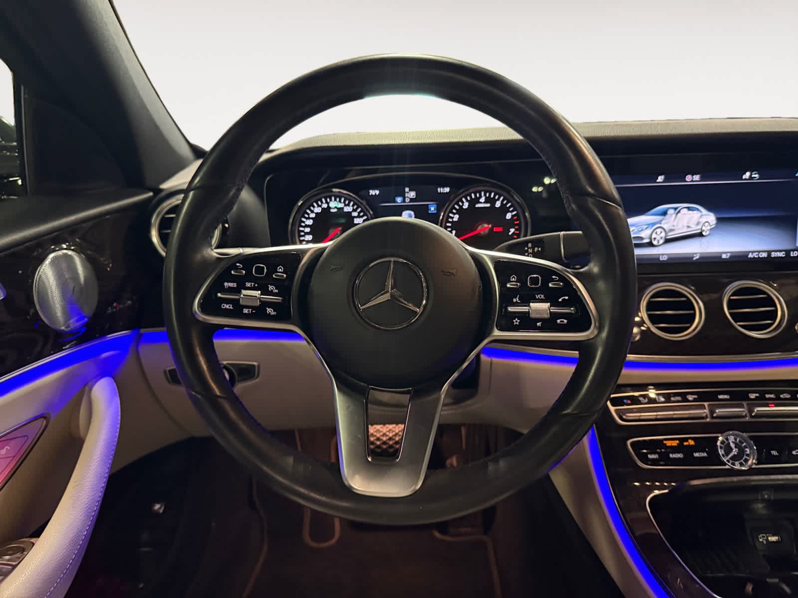 Used 2019 Mercedes-Benz E 450 4MATIC Sedan image 13