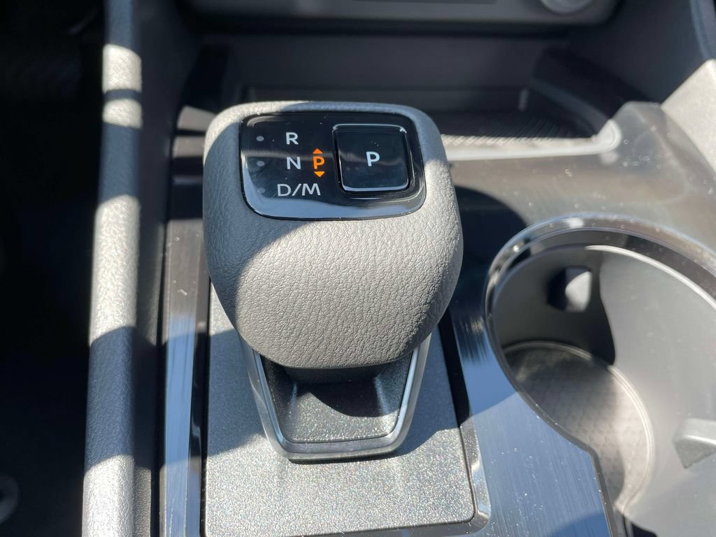 New 2026 Nissan Rogue SV FWD image 31