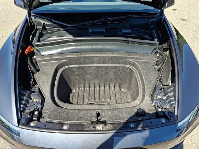 Used 2026 Tesla Model Y 2WD image 32