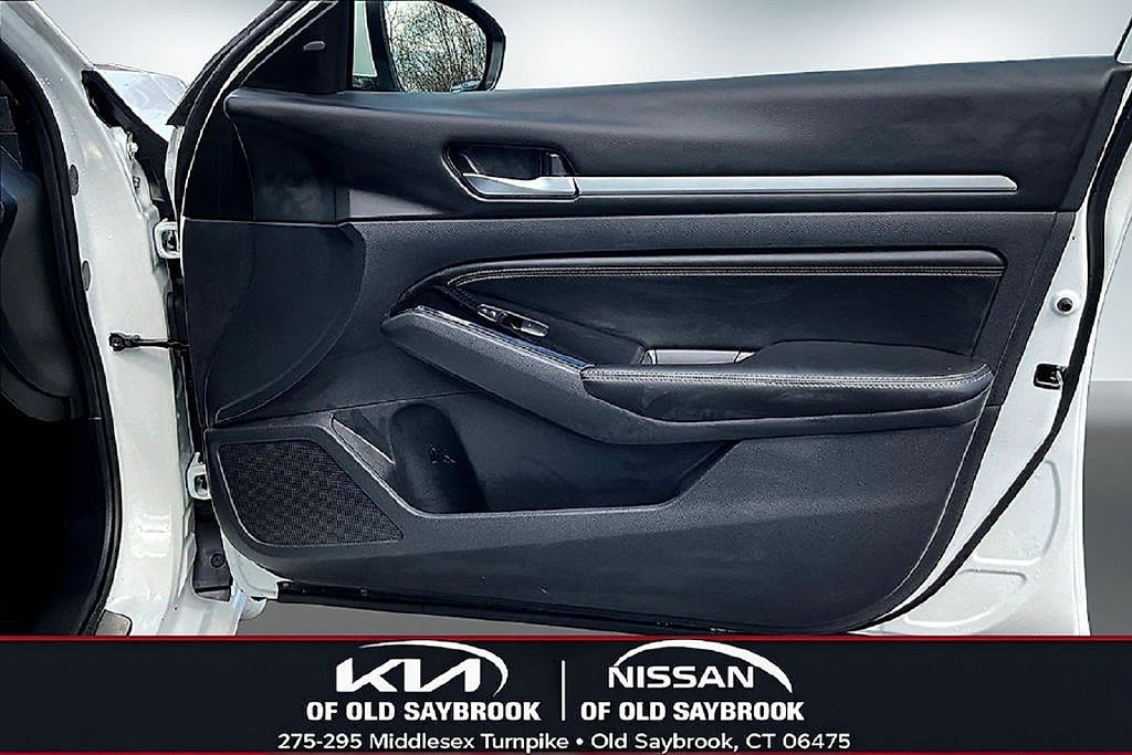Used 2023 Nissan Altima 2.5 SL FWD image 28