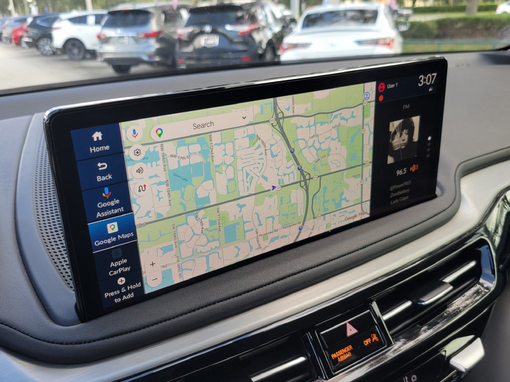Used 2025 Acura MDX w/ Technology Package FWD image 31