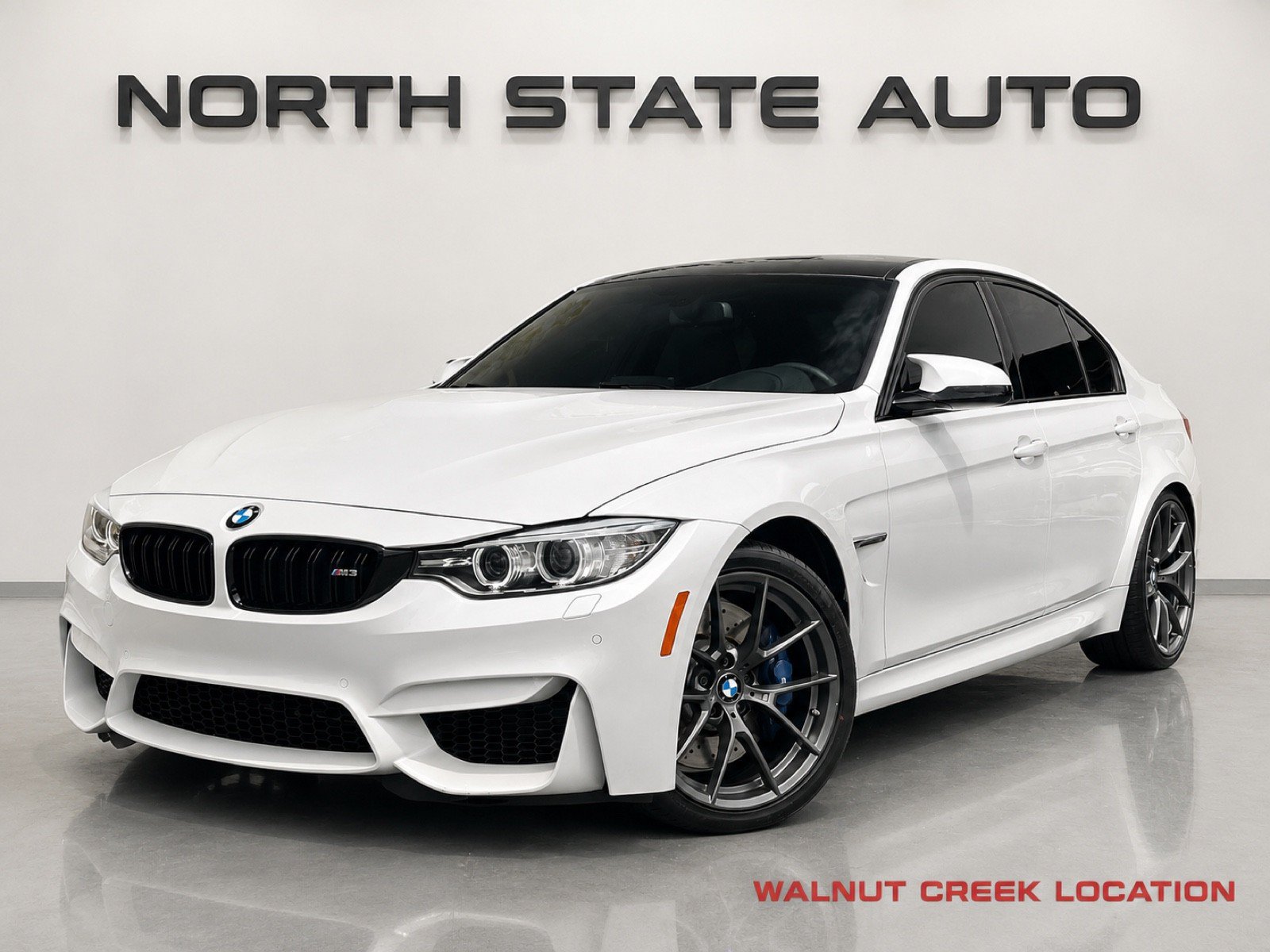Used 2015 BMW M3 RWD image 1