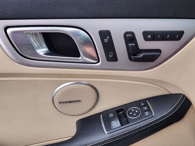 Used 2014 Mercedes-Benz SLK 250 image 11