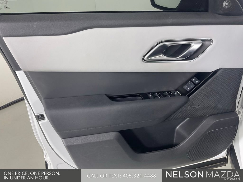 Used 2024 Land Rover Range Rover Velar Dynamic SE AWD/4WD image 17