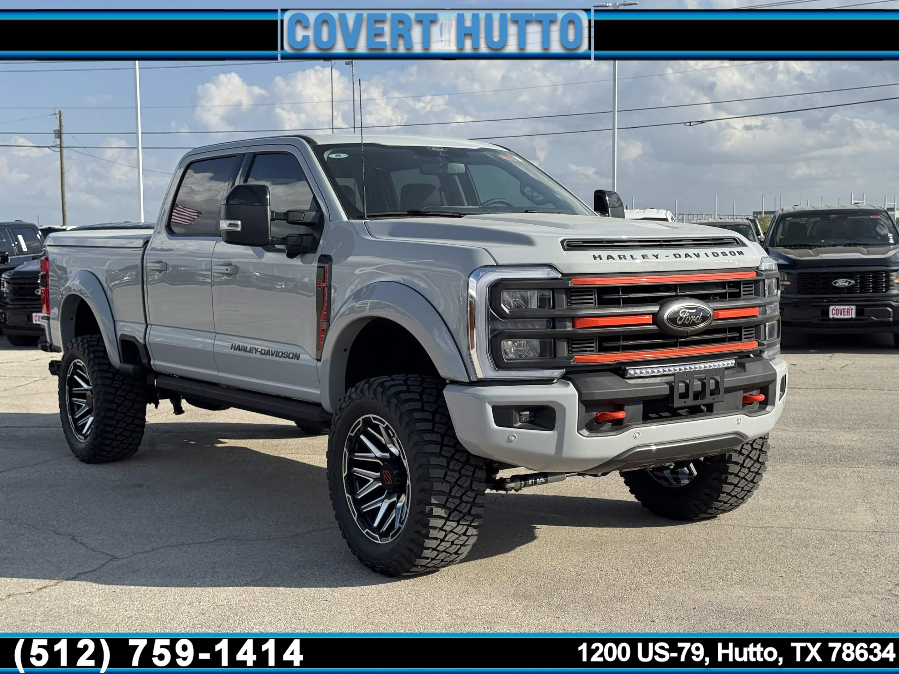 New 2026 Ford F250 Lariat w/ Black Appearance Package image 4