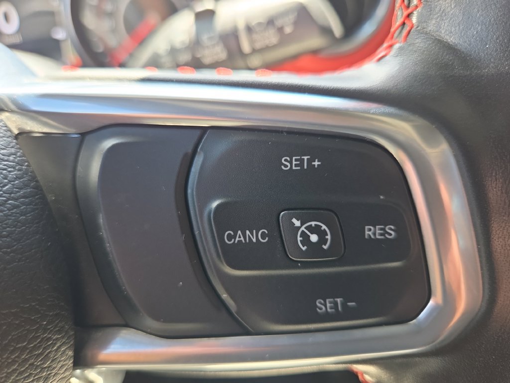 Used 2021 Jeep Wrangler Rubicon w/ Cold Weather Group AWD/4WD image 32