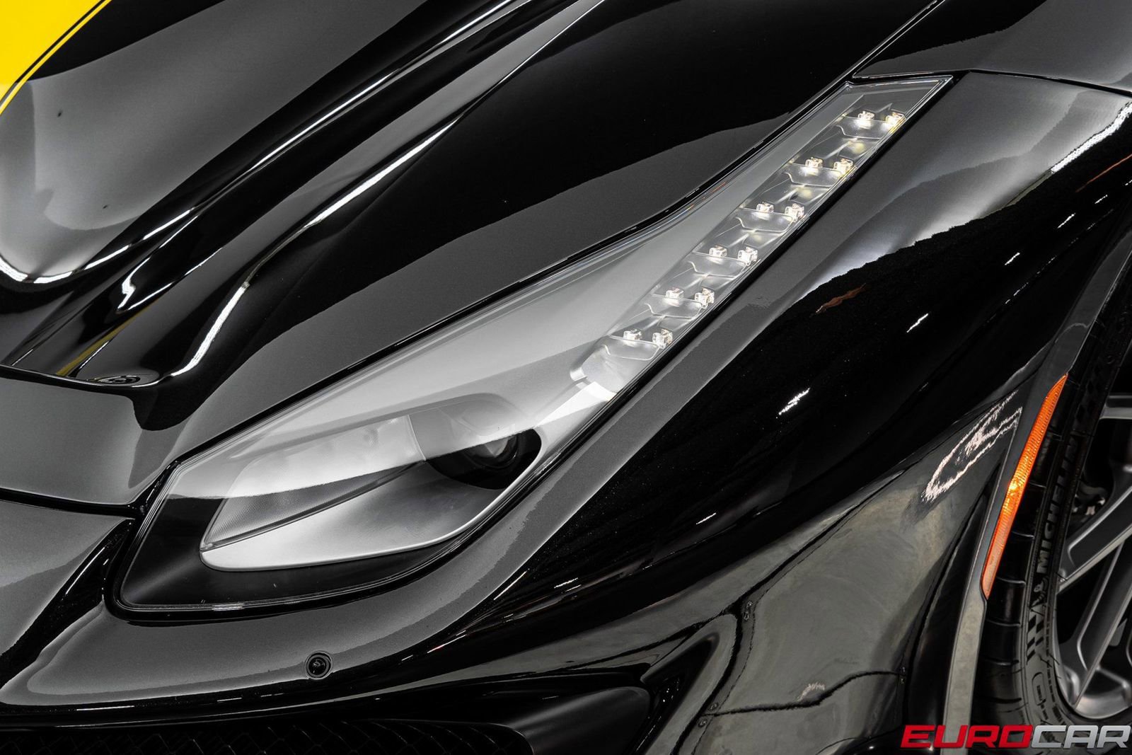 Used 2020 Ferrari 488 Pista Coupe image 15