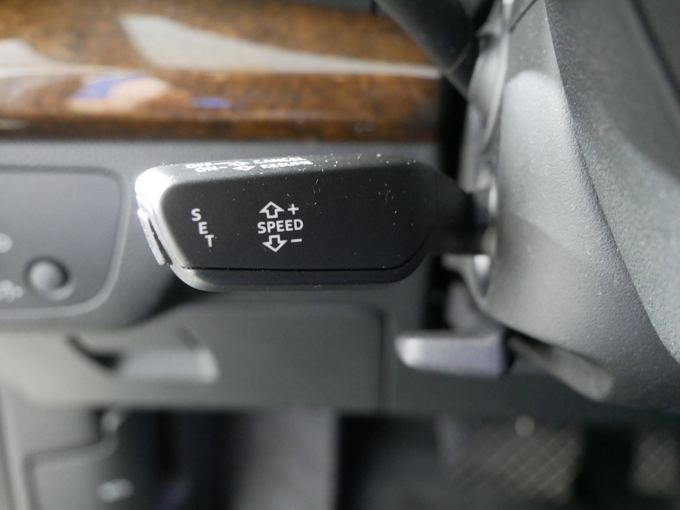 Used 2020 Audi Q5 2.0T Premium w/ Convenience Package image 32