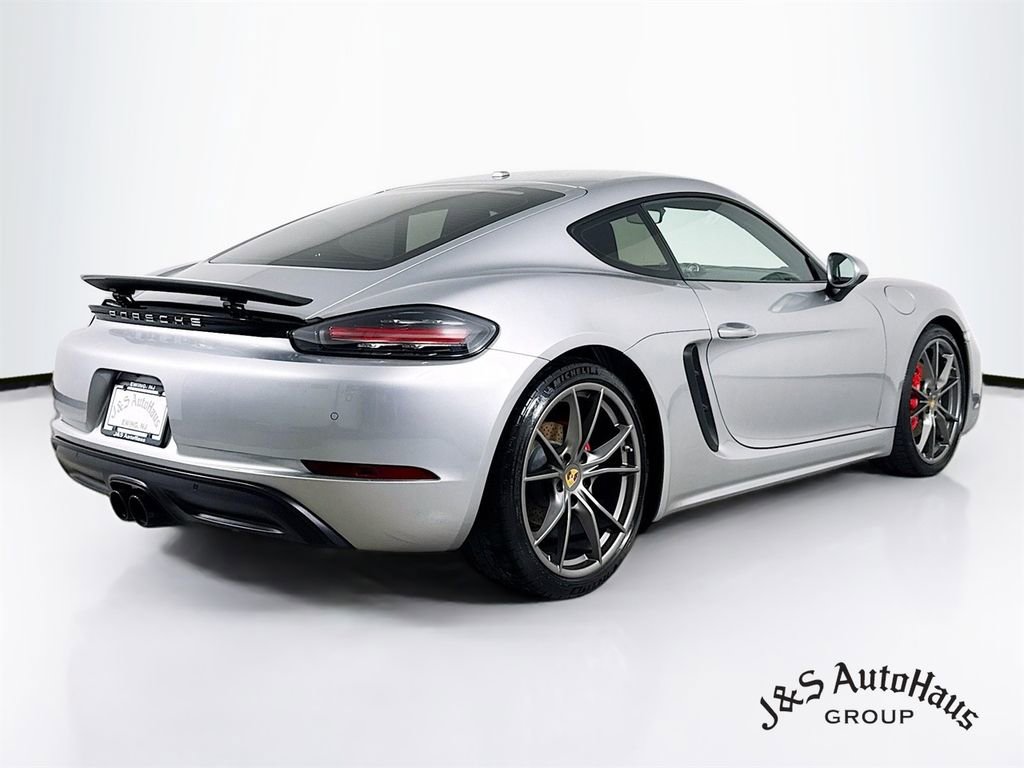 Used 2018 Porsche 718 Cayman S image 7
