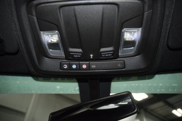 Used 2022 GMC Sierra 2500 AT4 w/ Gooseneck/5TH Wheel Package image 51