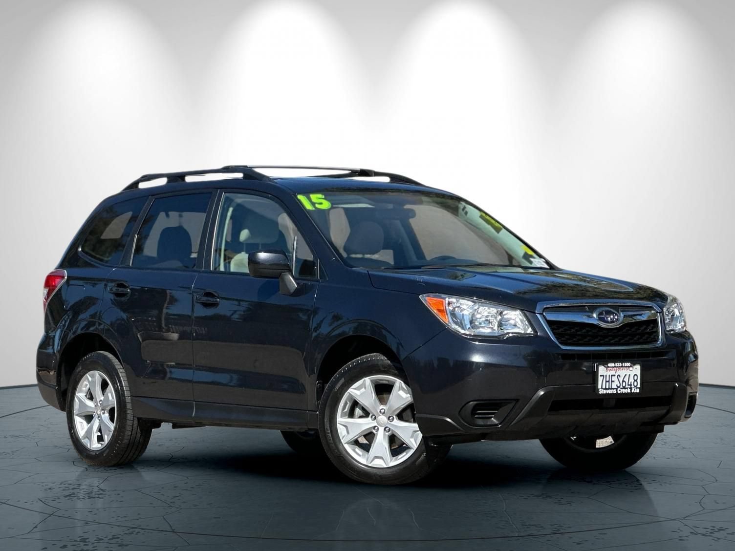 Used 2015 Subaru Forester 2.5i Premium w/ All-Weather Package AWD/4WD image 2