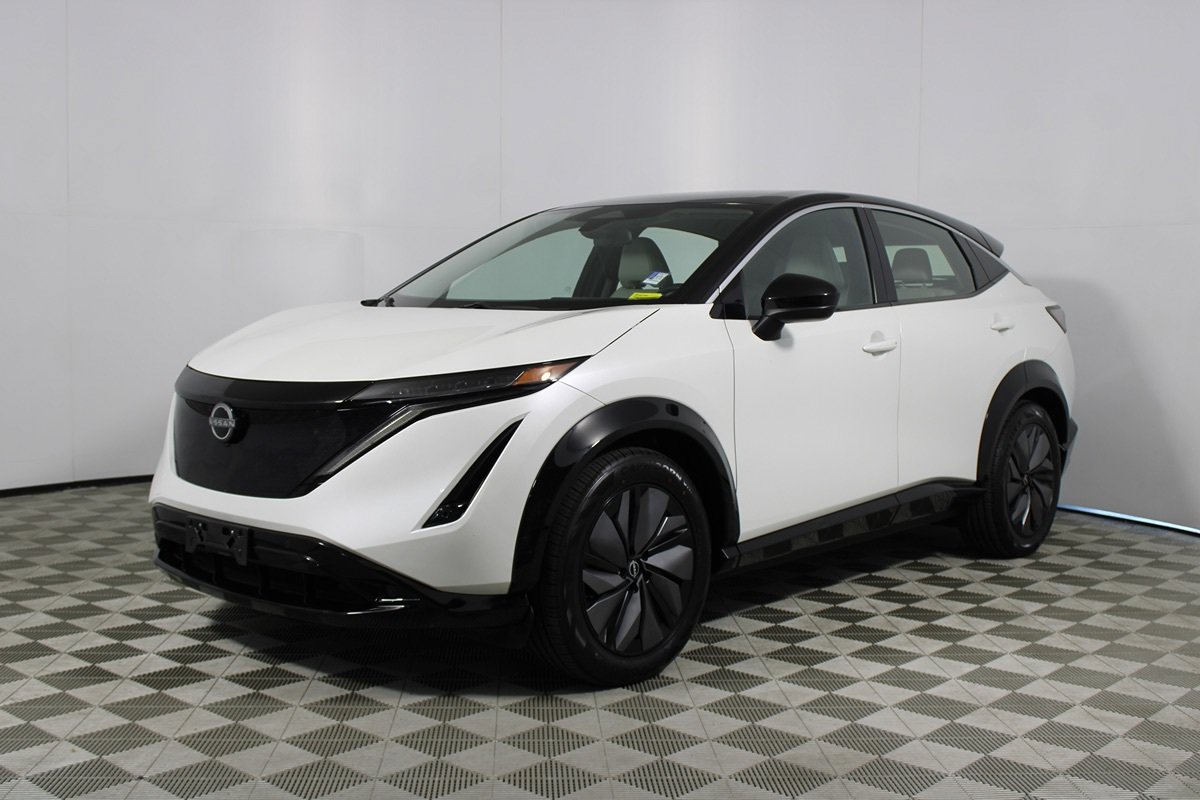 Used 2023 Nissan Ariya FWD image 26