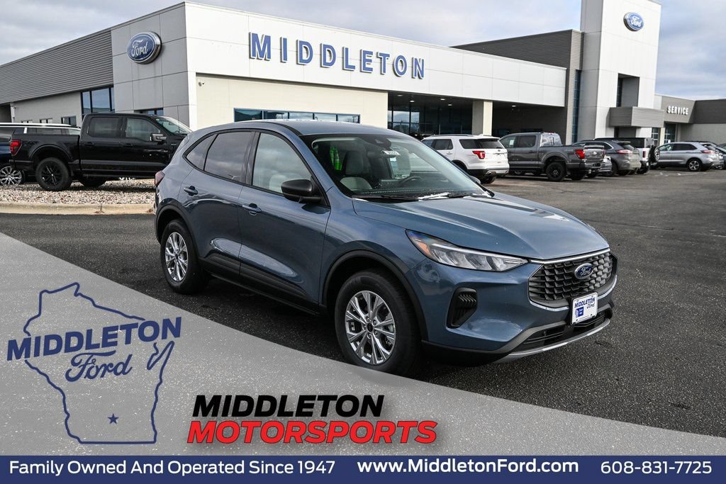New 2026 Ford Escape Active w/ Cold Weather Package AWD/4WD image 1