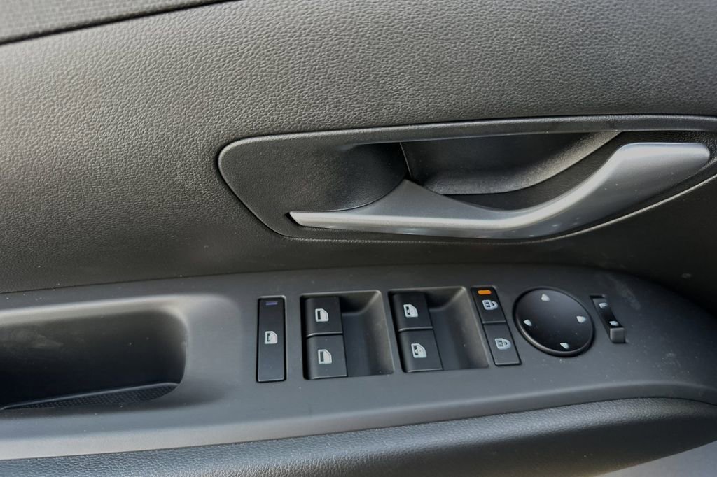 Used 2025 Hyundai Tucson SEL image 8