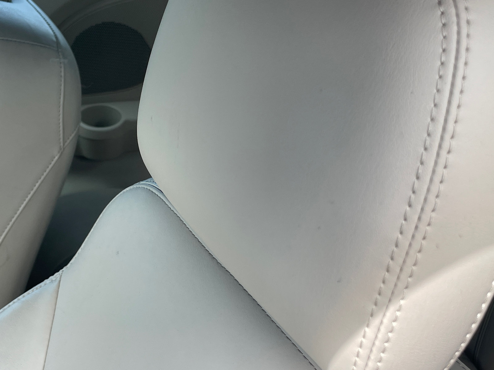 Used 2012 Chrysler 200 Limited FWD image 12
