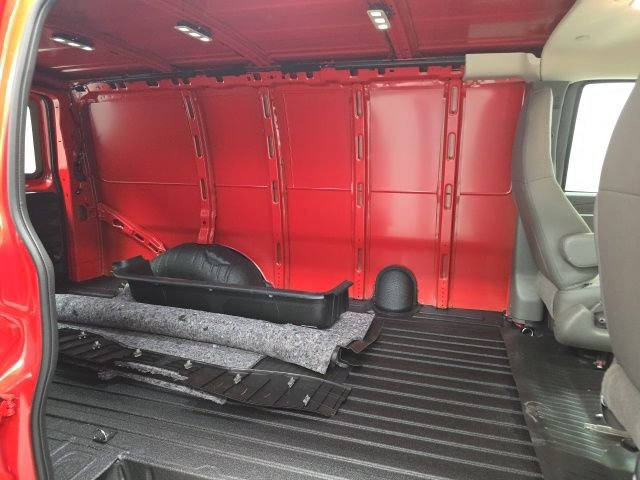 New 2026 Chevrolet Express 3500 w/ Driver Convenience Package image 21