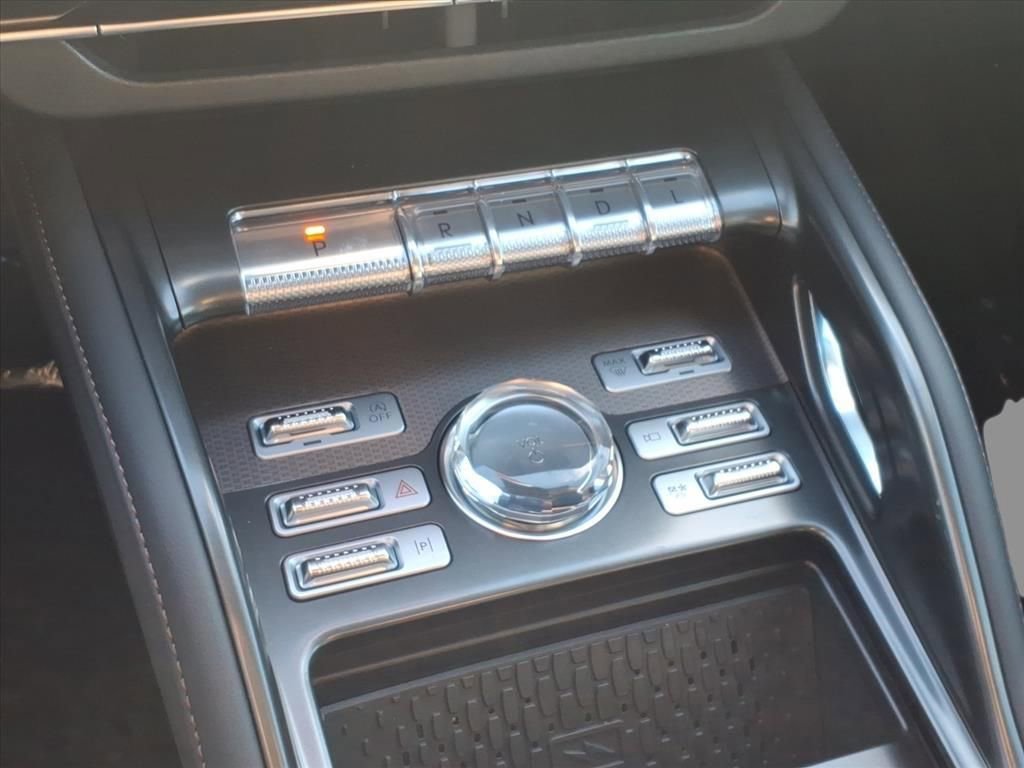 New 2026 Lincoln Nautilus Premier w/ Jet Appearance Package image 22