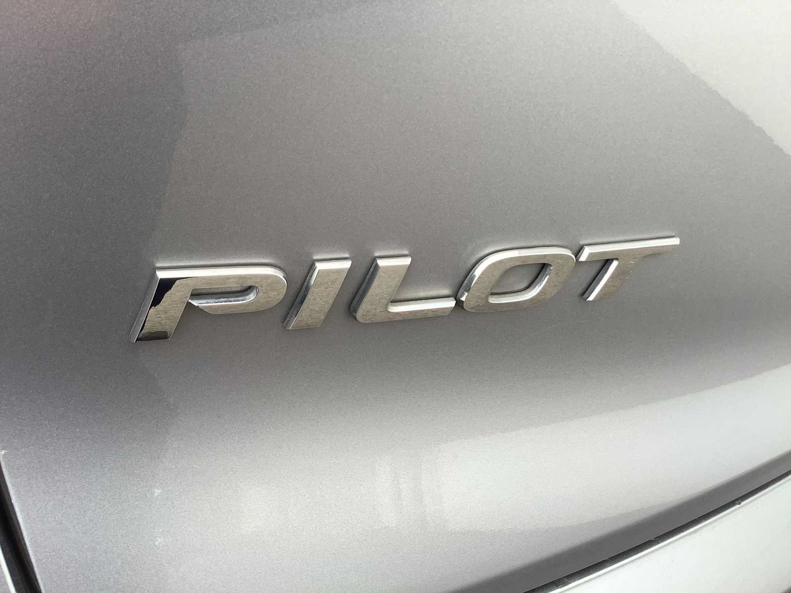 Used 2016 Honda Pilot EX image 7