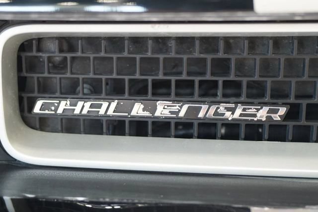 Used 2013 Dodge Challenger SRT8 w/ Harman Kardon Audio Group RWD image 4