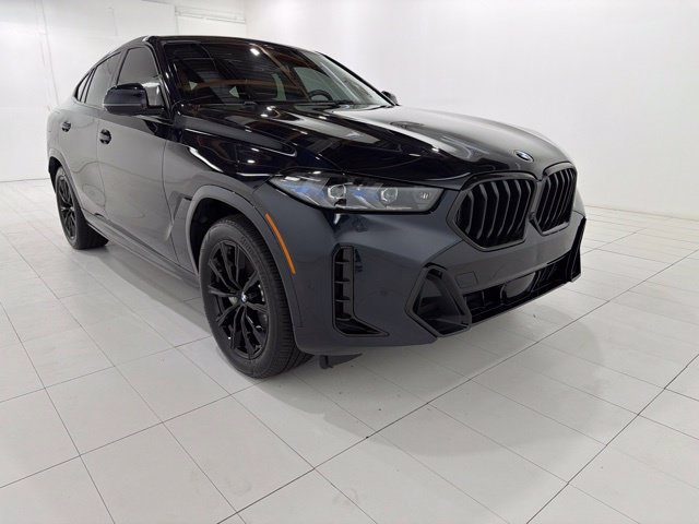 Certified 2024 BMW X6 xDrive40i w/ Premium Package AWD/4WD image 7
