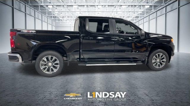 New 2026 Chevrolet Silverado 1500 LT w/ LPO, Liner Protection Package AWD/4WD image 2