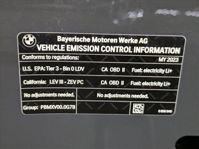 Used 2023 BMW i7 xDrive60 AWD/4WD image 26
