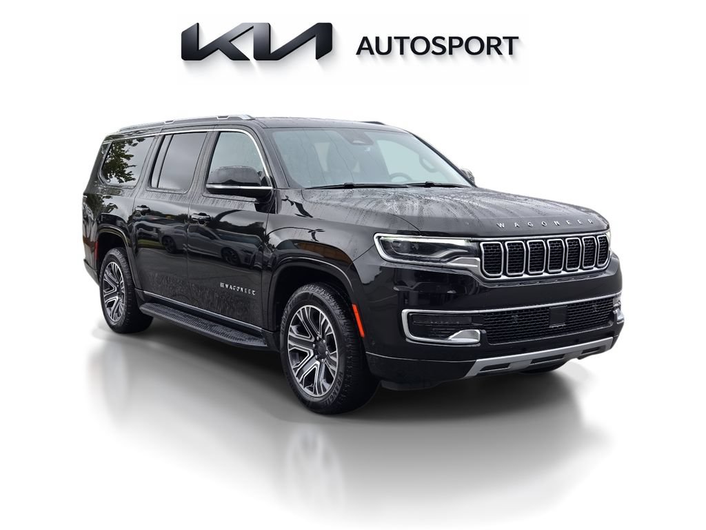 Used 2024 Jeep Wagoneer L Series II w/ Flexible Seating Group RWD image 3