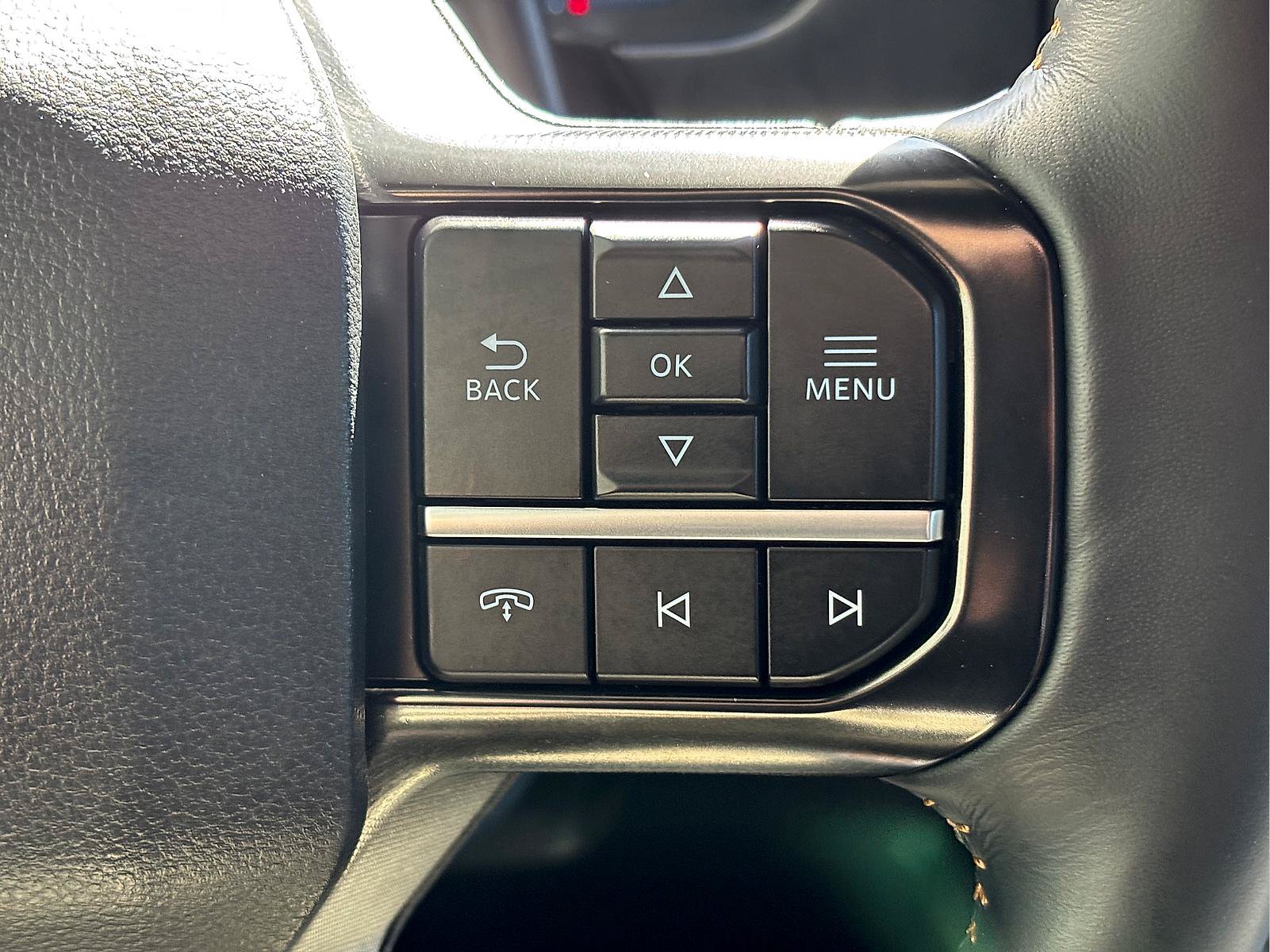 Used 2024 Ford F350 Platinum AWD/4WD image 38