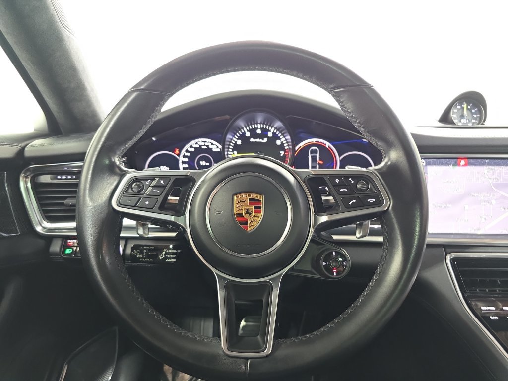 Used 2018 Porsche Panamera Turbo S AWD/4WD image 14