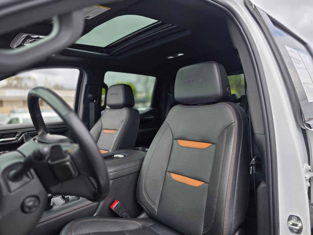 Used 2022 GMC Sierra 1500 AT4 w/ AT4 Premium Package image 15