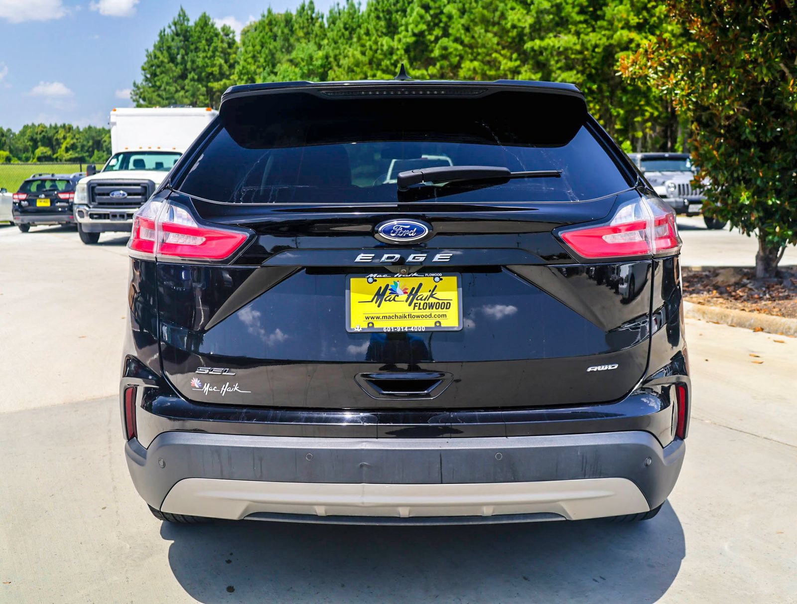 Used 2023 Ford Edge SEL w/ Convenience Package AWD/4WD image 5