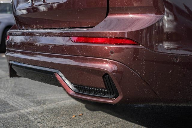 New 2026 Volvo XC60 B5 Ultra w/ Protection Package Premier image 6