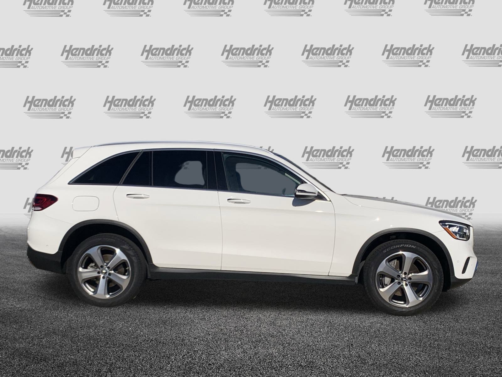 Used 2022 Mercedes-Benz GLC 300 4MATIC image 11