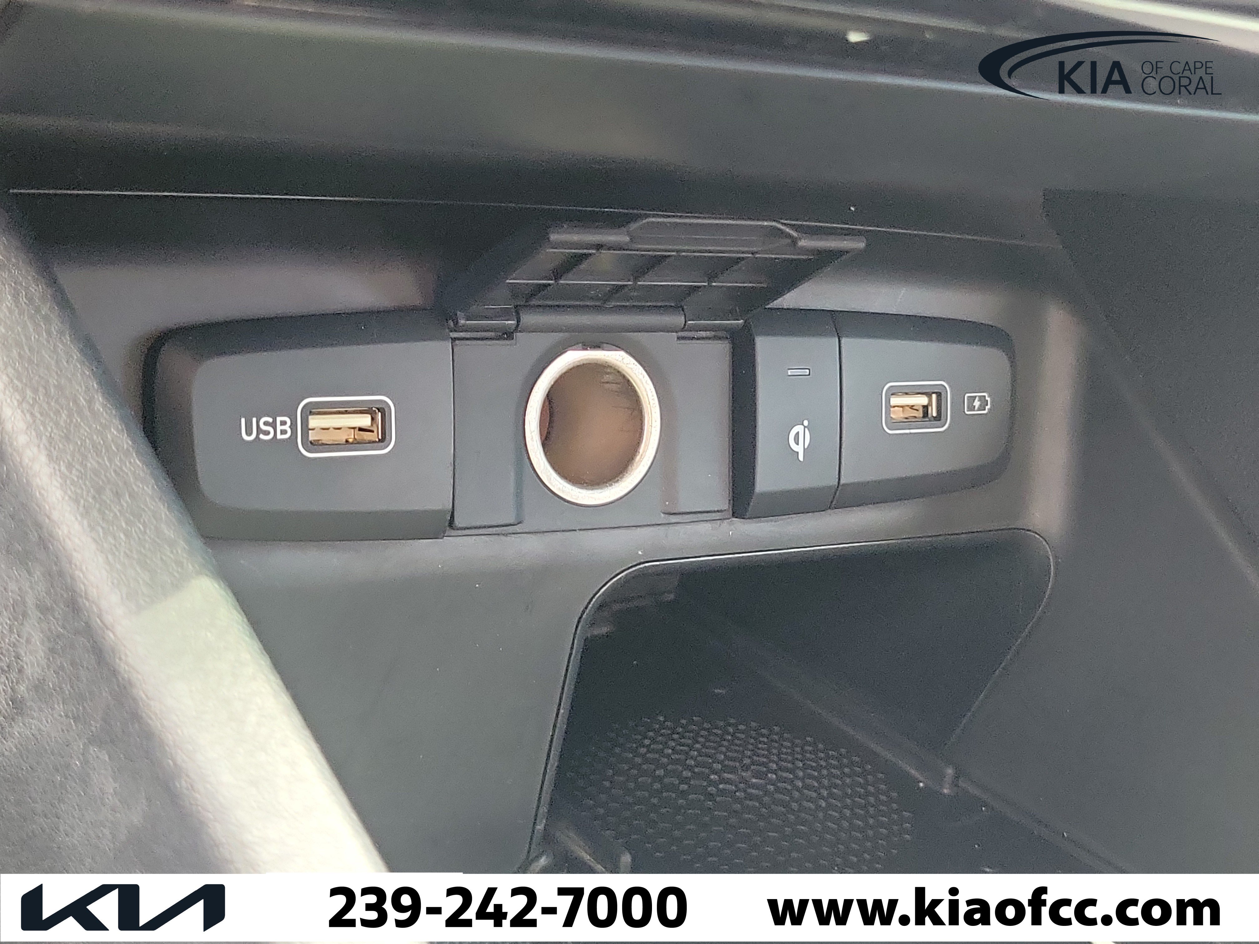 Used 2022 Hyundai Santa Cruz SEL w/ Activity Package FWD image 27