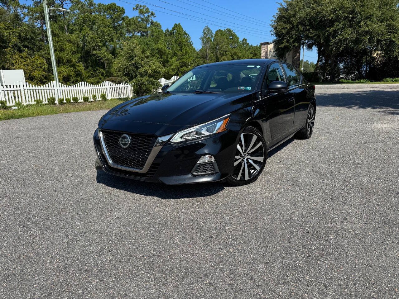 Used 2019 Nissan Altima 2.5 SR w/ SR Premium Package AWD/4WD image 27