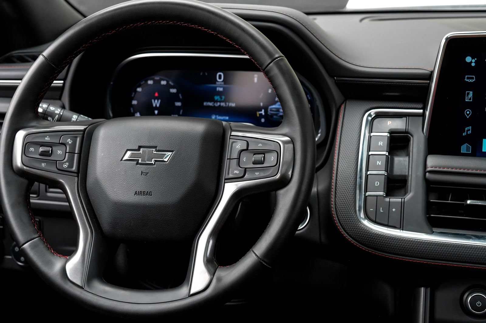 Used 2023 Chevrolet Tahoe RST w/ Luxury Package AWD/4WD image 23