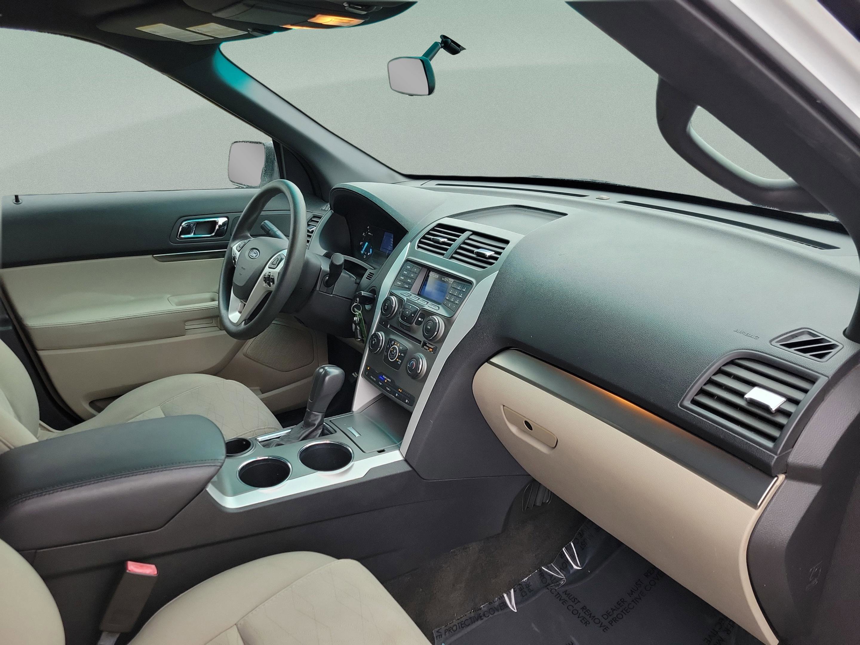 Used 2014 Ford Explorer FWD image 29