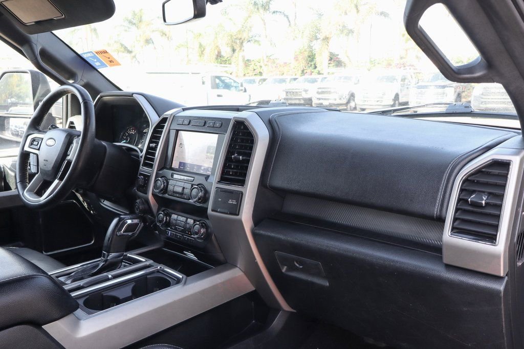 Used 2020 Ford F150 Lariat image 32