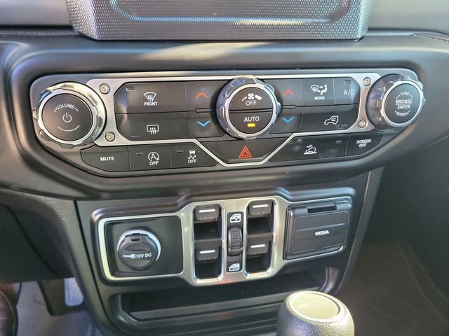 Used 2023 Jeep Gladiator Willys image 29