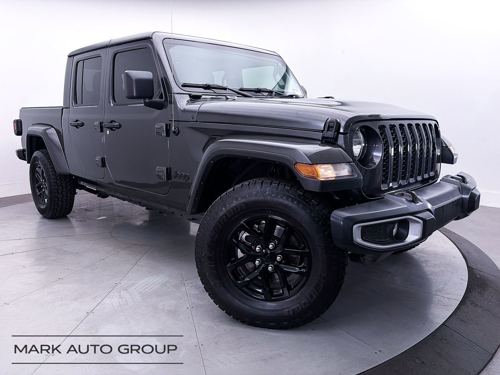 Used 2023 Jeep Gladiator Sport