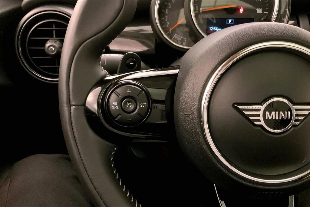 Used 2020 MINI Cooper S image 18